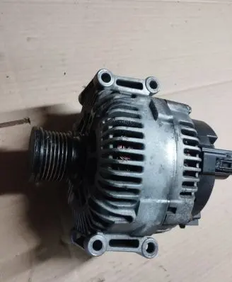 Jeep Grand Cherokee (WK) Generator/alternator TG17C026