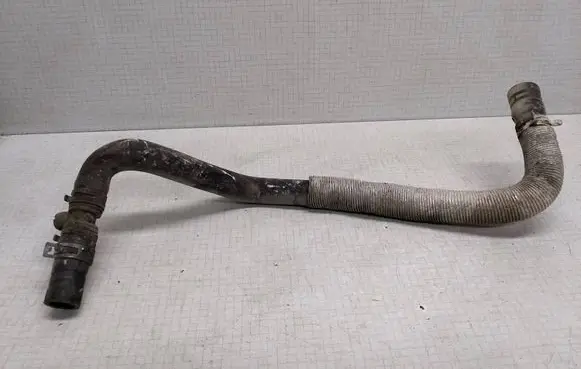 Volkswagen Transporter - Caravelle T4 Engine coolant pipe/hose