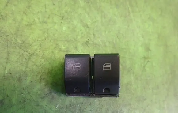 Volkswagen Polo Electric window control switch 6Q0959858