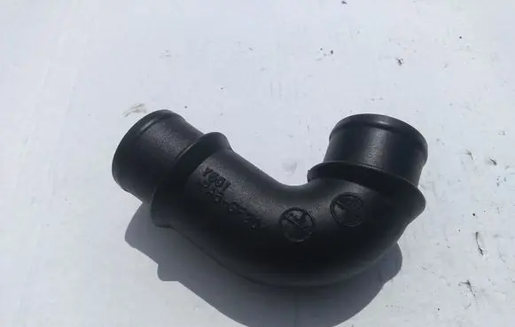 Mazda 3 I Air intake hose/pipe Y601