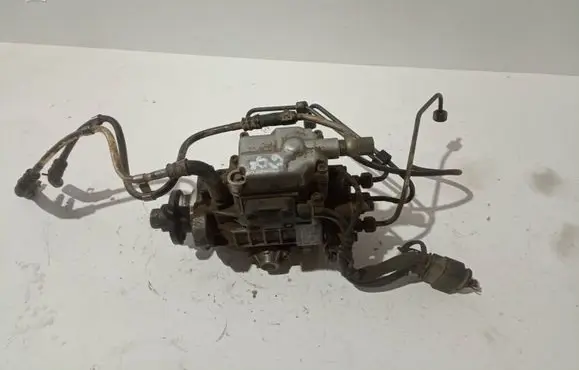 Audi A3 S3 8L Fuel injection high pressure pump 0460404977