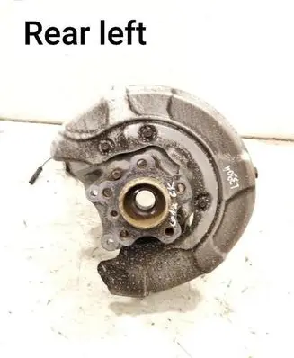 BMW 7 G11 G12 Rear wheel hub spindle/knuckle 6861125