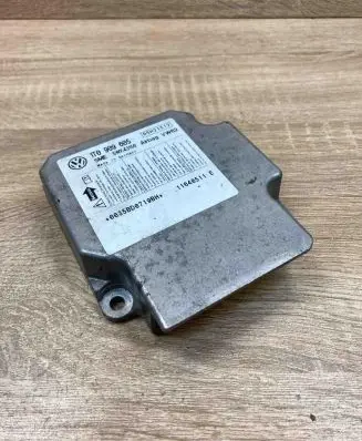 Volkswagen Touran I Airbag control unit/module 1T0909605