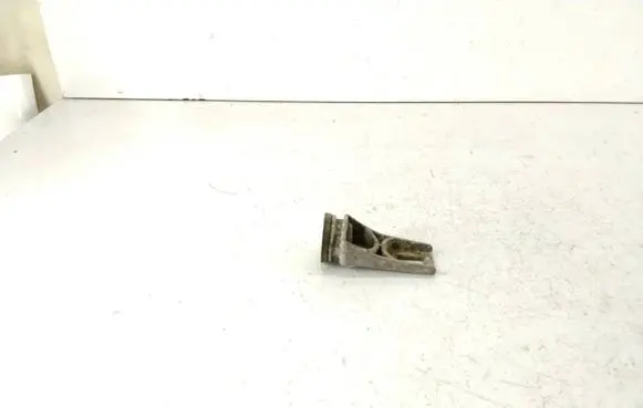 Opel Meriva A Radiator mount bracket 13128110