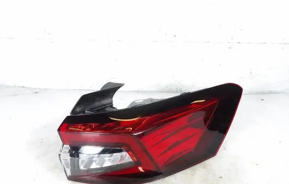Rear/tail lights