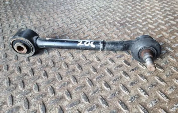 Lexus CT 200H Rear suspension control arm 