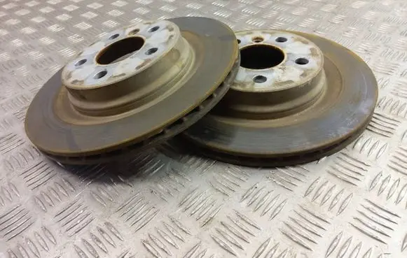 BMW X1 F48 F49 Rear brake disc 6799369