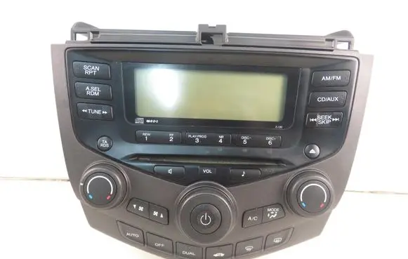 Honda Accord Radio/CD/DVD/GPS head unit 39050SEAG110M1