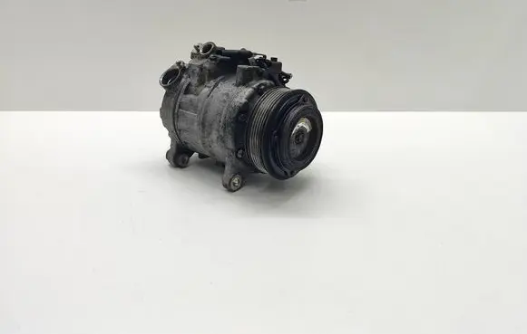 BMW 5 F10 F11 Air conditioning (A/C) compressor (pump) 9216466 921646603 64529216466