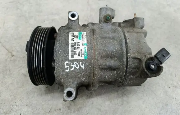 Volkswagen Golf V Air conditioning (A/C) compressor (pump) 5N0820803