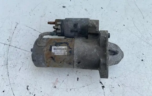 Opel Insignia A Starter motor 55353857