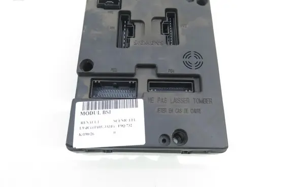Renault Scenic I Central body control module S108502610G 8200029342B