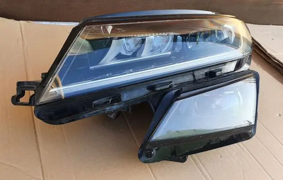 Skoda Kodiaq Headlight/headlamp 566941015H