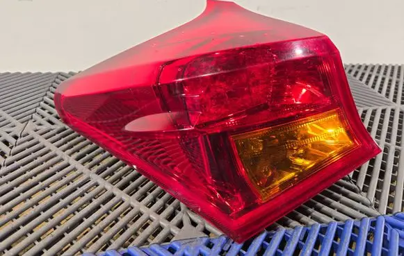 Toyota Auris E180 Rear/tail lights 285809 02259