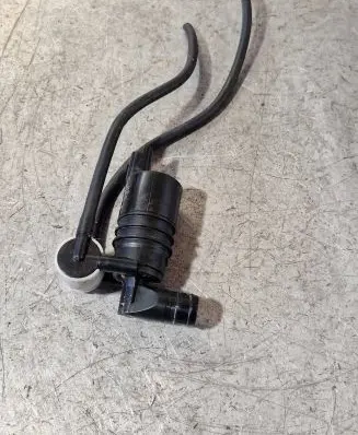 Citroen C5 Windscreen/windshield washer pump 9643447980 002018