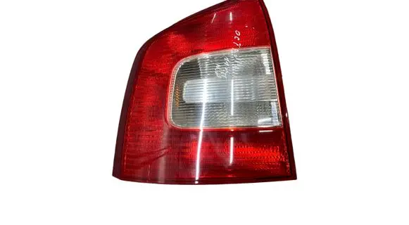 Skoda Octavia Mk2 (1Z) Rear/tail lights 27592102