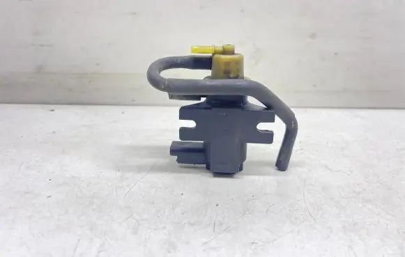 Volvo V40 Turbo solenoid valve 70163303 9672875080