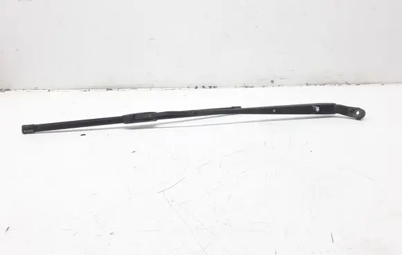 Front wiper blade arm