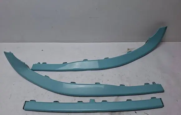 KIA Soul Front bumper splitter molding 86586