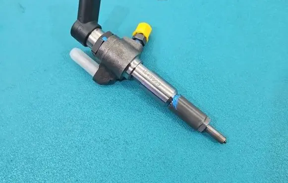 Peugeot 5008 Fuel injector 9802448680 IMPRK1543553