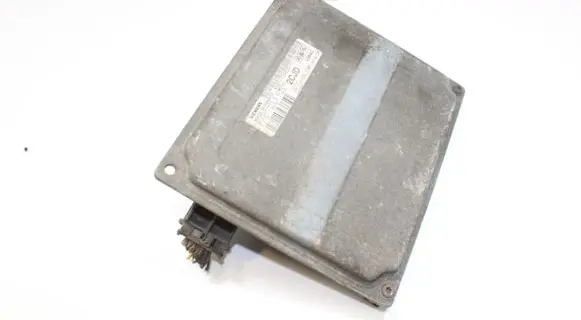 Ford Fiesta Engine control unit/module 6S6112A650FD S120977315D
