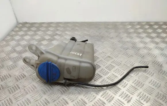 Audi A4 S4 B8 8K Coolant expansion tank/reservoir 8K0121403Q