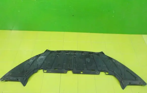 Ford Focus Front bumper skid plate/under tray XP99