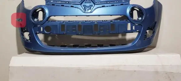 Renault Twingo II Front bumper 51611354