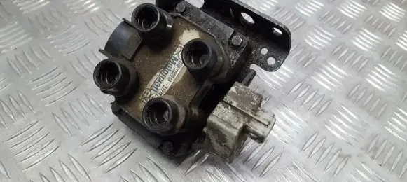 Ford Fiesta High voltage ignition coil 928f12029ca 928f-12029-ca