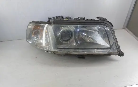 Audi A8 S8 D2 4D Headlight/headlamp 4D0941004AK 0301171274