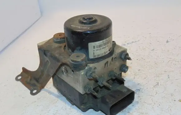 Ford Focus ABS Pump 98AG2C285BE