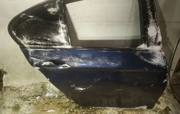 BMW 5 GT F07 Rear door melynos