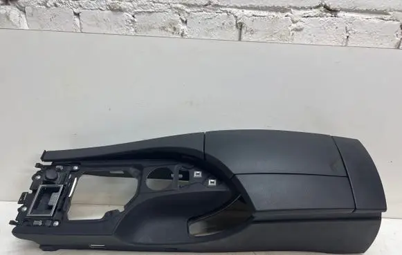 BMW 5 E60 E61 Armrest 7034086 72758413