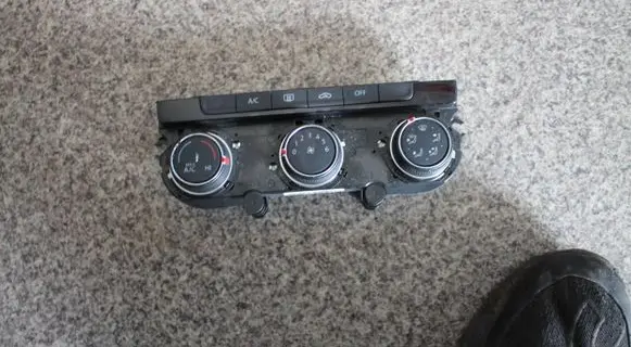 Volkswagen PASSAT B8 Climate control unit 5G0907426AQ