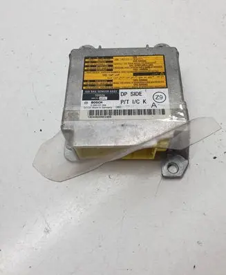 Lexus IS 220D-250-350 Airbag control unit/module 0285001904 19043U050248S 8917053110