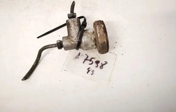Toyota Corolla E120 E130 Brake power pressure regulator 