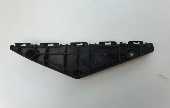 Toyota Avensis T270 Front bumper mounting bracket 5253505040