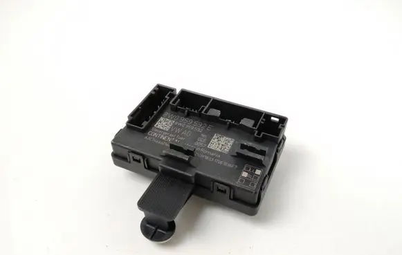Audi A4 S4 B9 Door control unit/module 8W0959592
