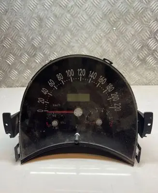 Volkswagen New Beetle Speedometer (instrument cluster) 1C0919861CX