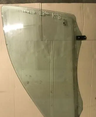 KIA Sorento Front door window glass four-door 43R000382