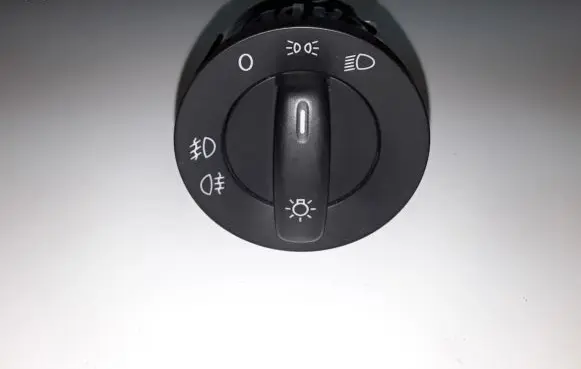 Volkswagen Golf VI Light switch 1K0941431BD