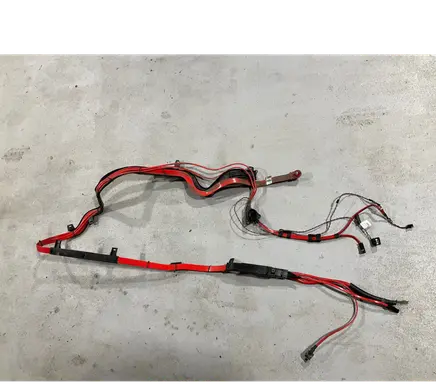 Positive cable (battery)