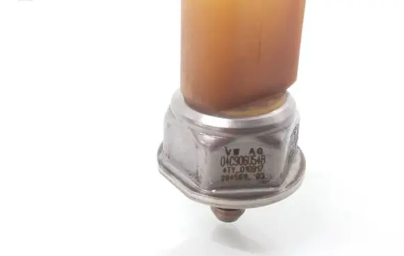Fuel pressure sensor