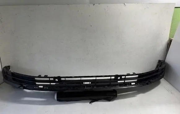 Volkswagen Tiguan Front bumper lip 5NA805903J