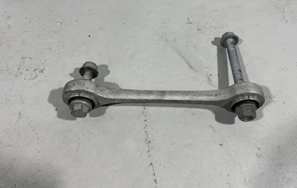 Front anti-roll bar/stabilizer link