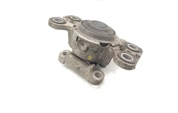 Volvo XC60 Engine mount bracket 8G9N-7M121-AA