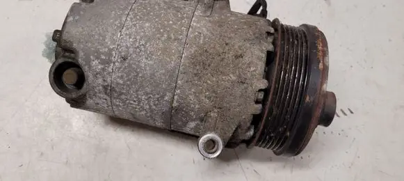 Ford Focus C-MAX Air conditioning (A/C) compressor (pump) 4M5H19D629AE