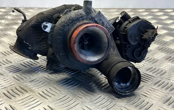 Mercedes-Benz C W206 Turbo A6540907001