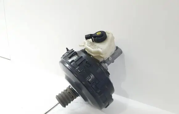Audi Q7 4L Brake booster 7L8612101