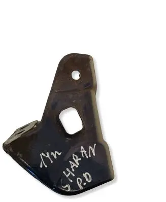 Volkswagen Sharan Fender mounting bracket 